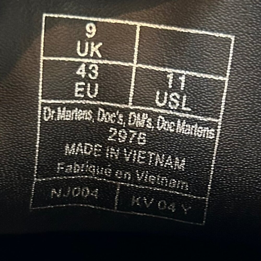 Dr. Martens Black Chelsea Boots - Picture 4 of 4